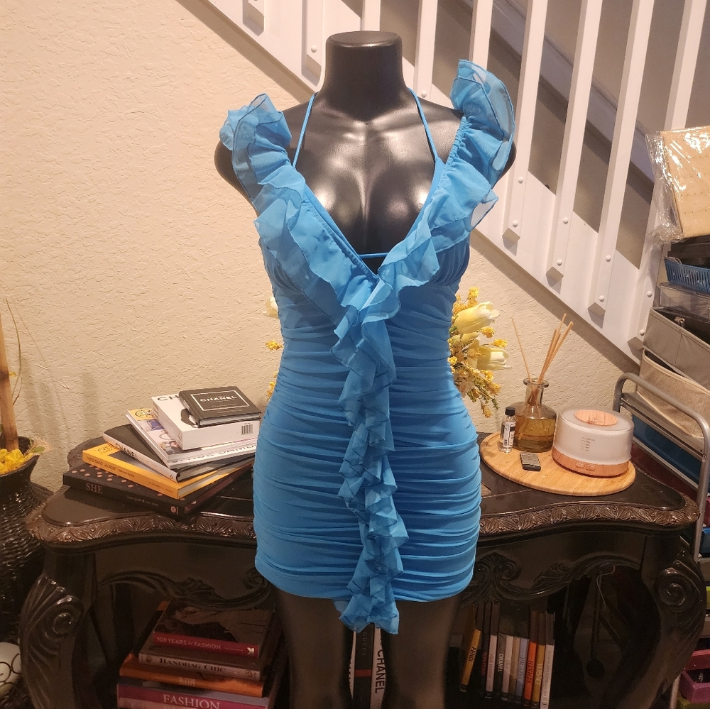 Oh Polly Ruffle Mini Dress Size 6 NWOT - Picture 2 of 4
